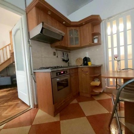 Ferjoe'S Home Apartman Boedapest Buitenkant foto